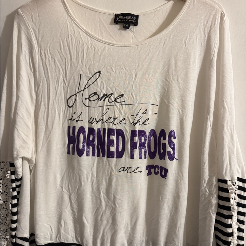 TCU boutique top